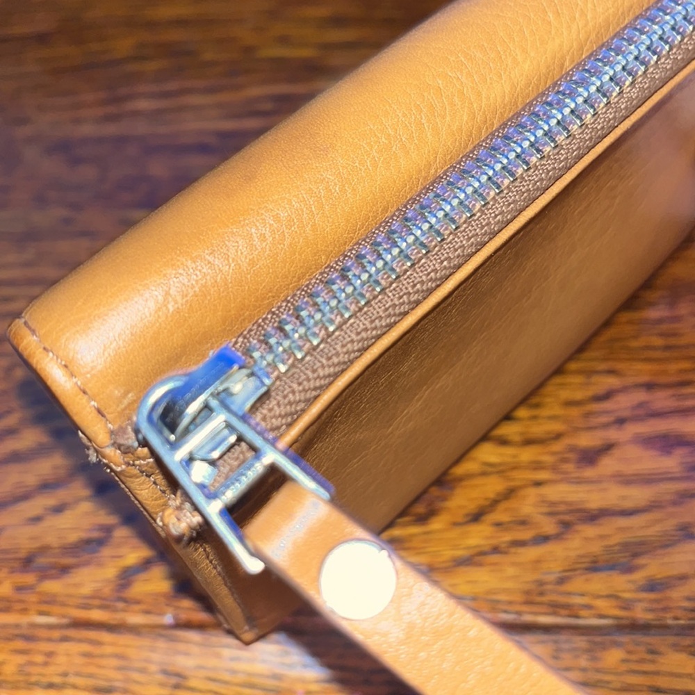 Leather Fossil Wallet Camel Color Zipper Back Pou… - image 3
